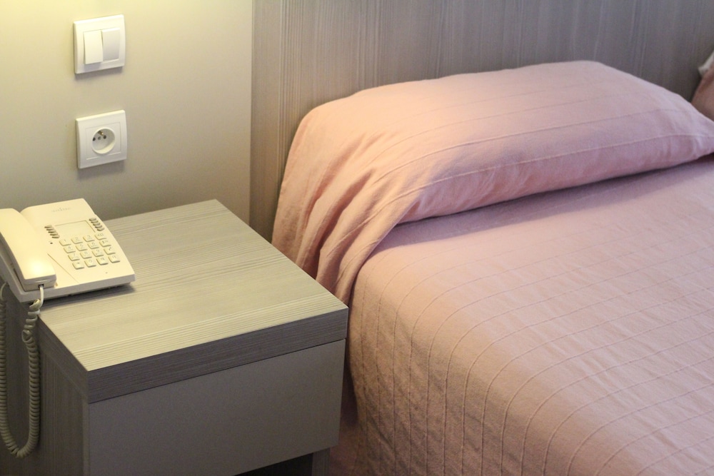 Superior Twin Room photo 3