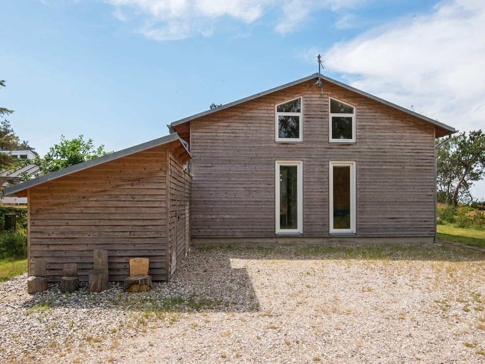 House photo 2