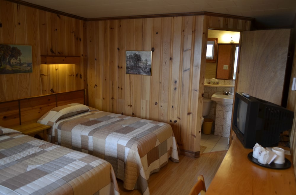 Standard Room, 2 Twin Beds photo 2