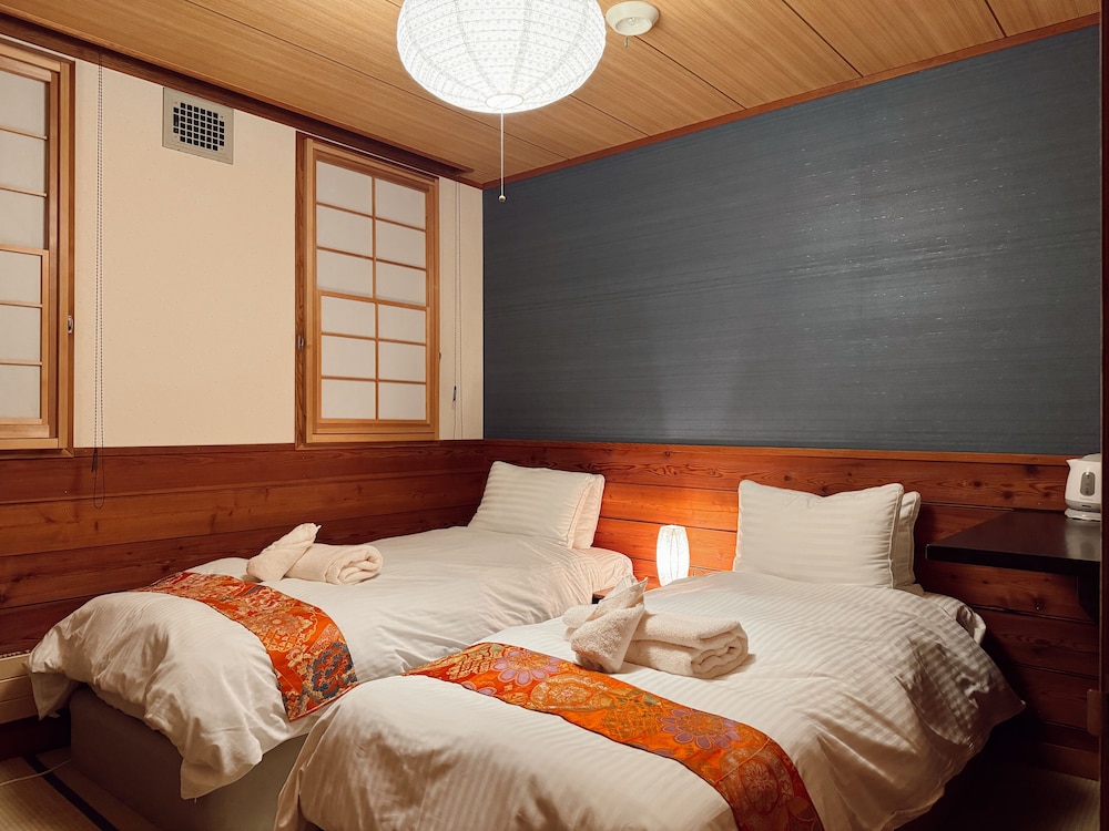 Queen/Twin Room photo 1
