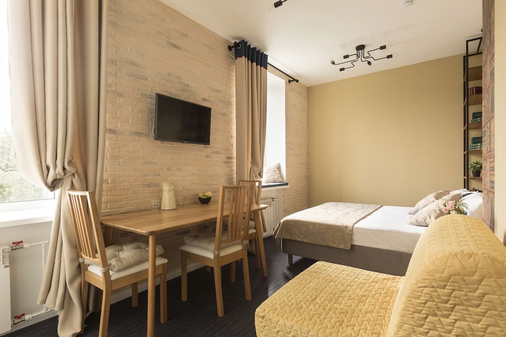 Triple Apartment