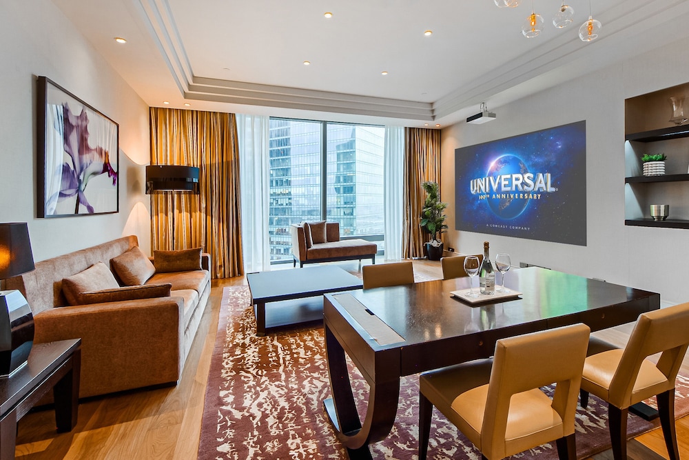 Sky Hermitage Apartment, 125 m2, 49th floor of the "Federation Tower West"