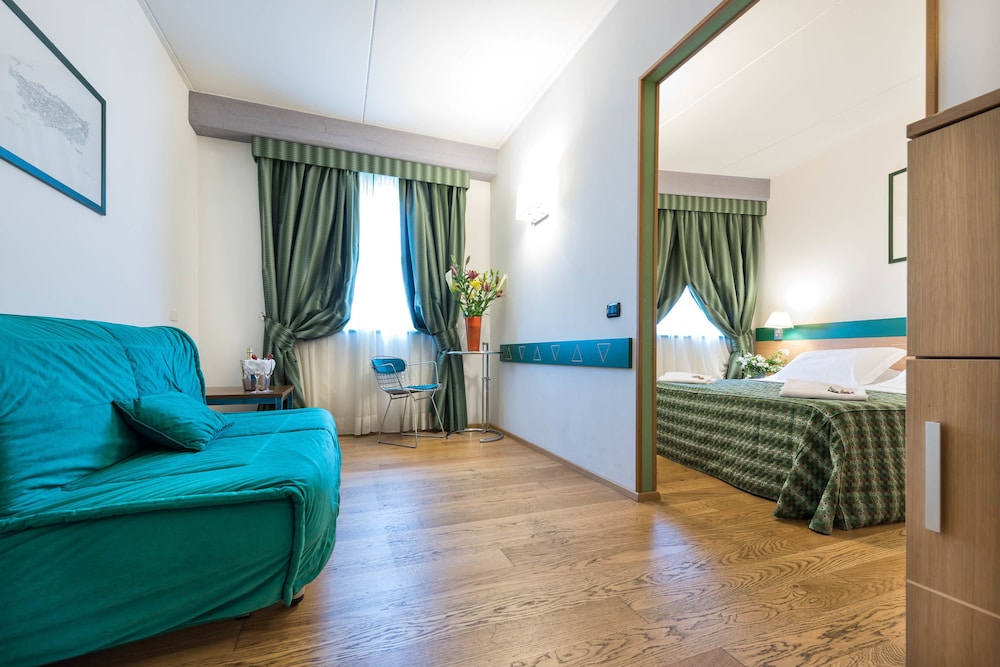 Superior Room - Photo 2