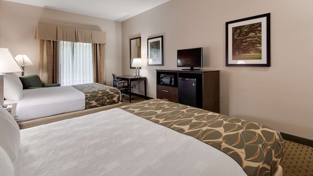 Standard Room, 2 Queen Beds, Accessible, Bathtub photo 1