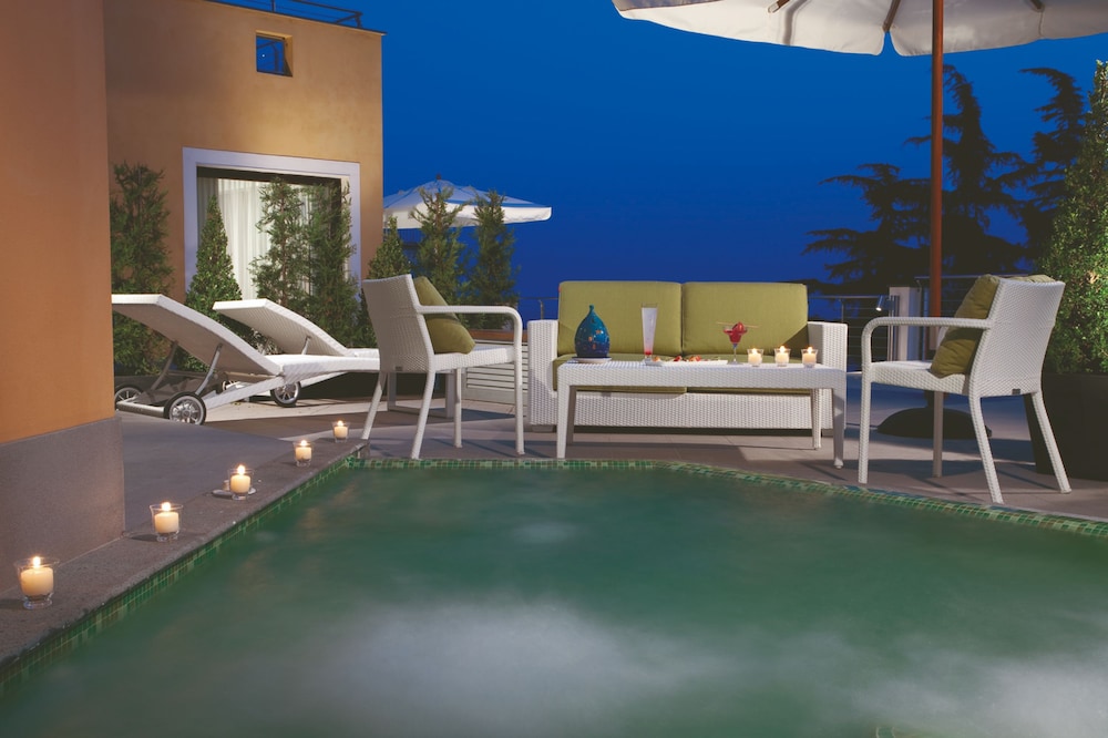 Suite, Balcony, Sea View photo 3