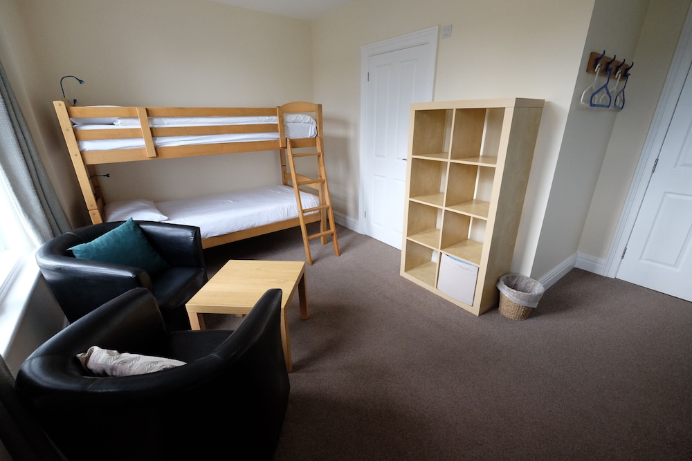 Room, Ensuite (Room 4 - Private 4 Bed Bunk Room) photo 2