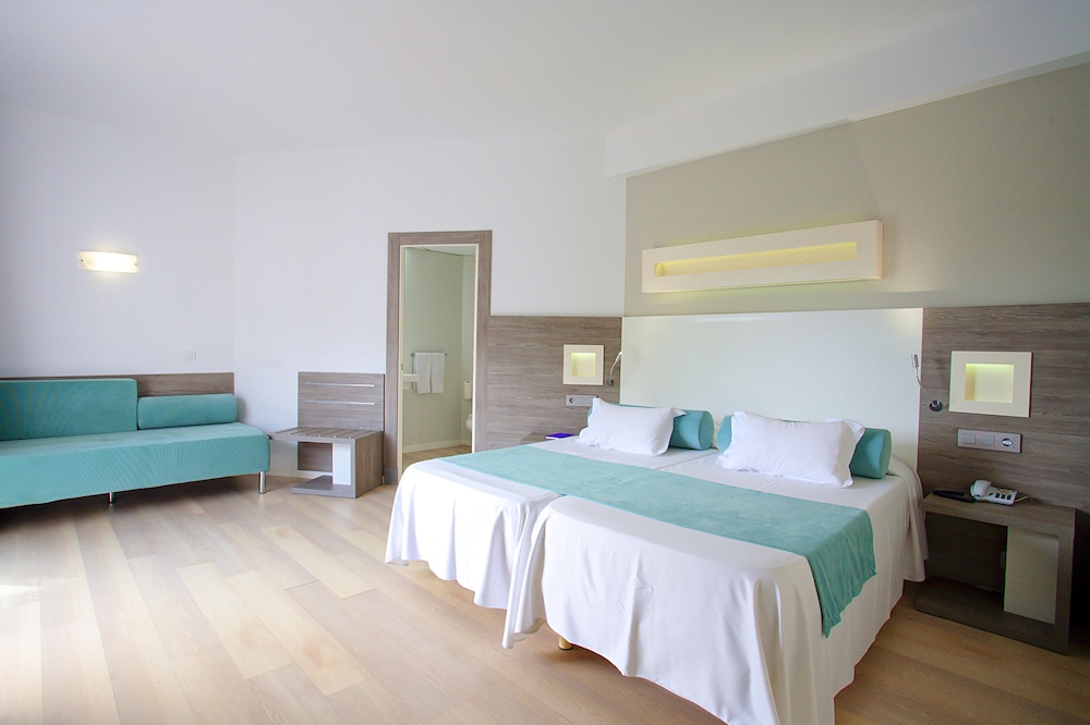 Junior Suite, Balcony (2 adults)