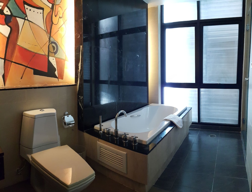 Deluxe Room (Deluxe Wing)