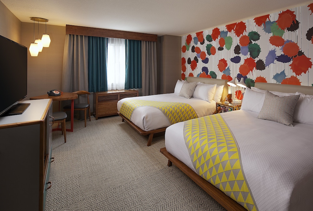 Deluxe Room, 2 Queen Beds