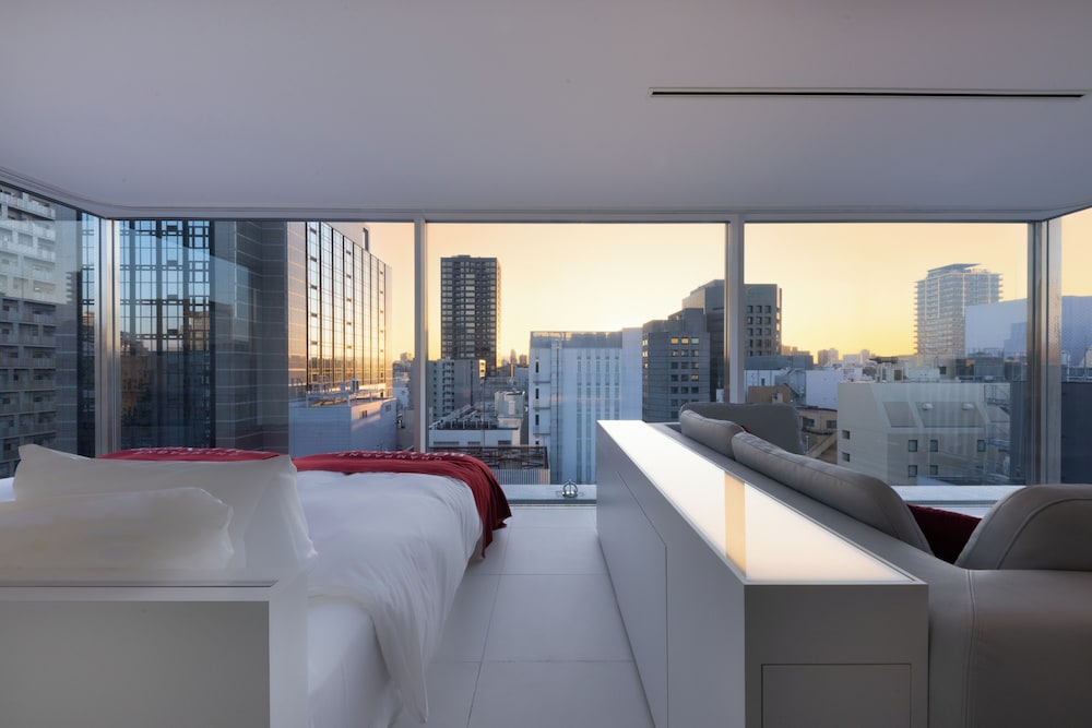 Top Floor Twin Room, Non Smoking (14F)