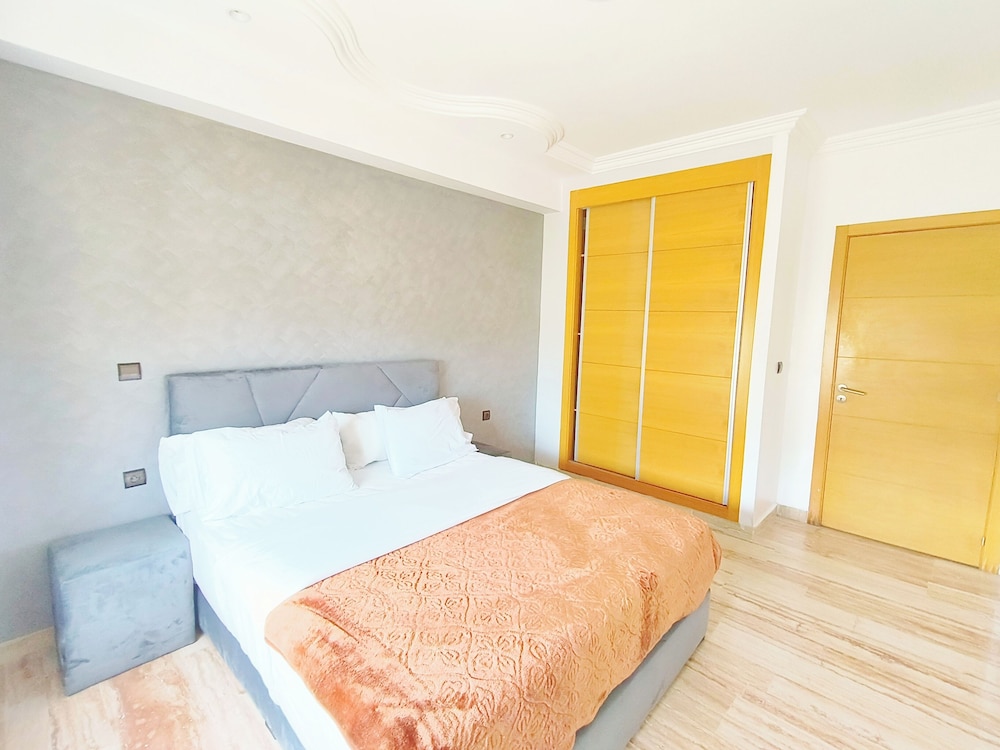 Apartment, 2 Bedrooms, Kitchen