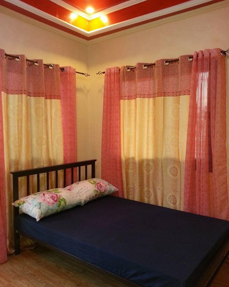 Quadruple Room with Bathroom 2 photo 1