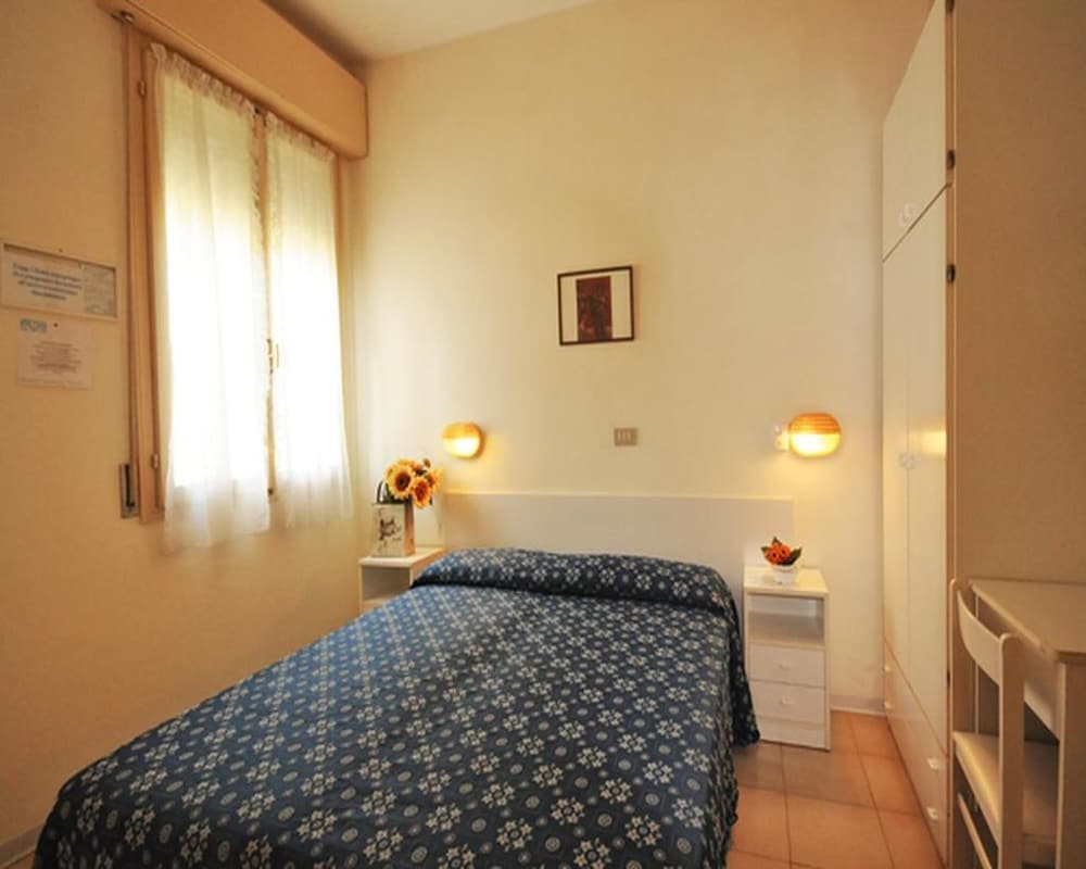 Economy Double Room - Photo 1