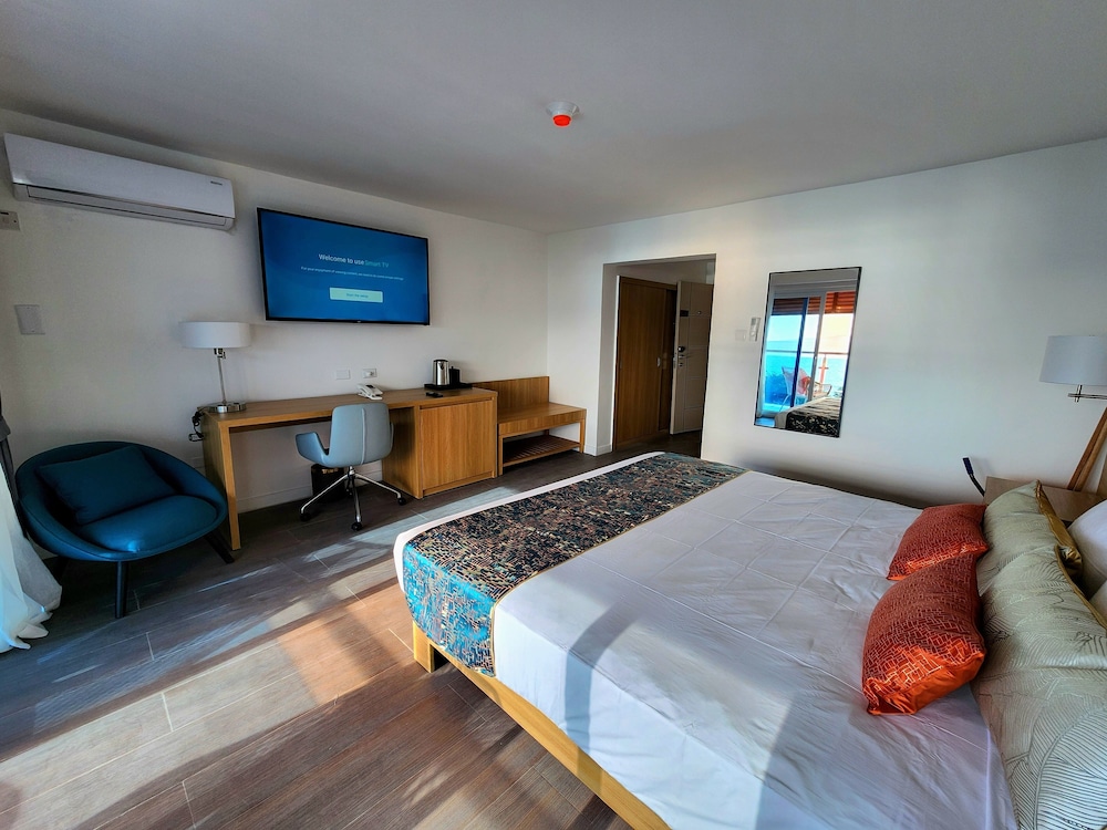 Superior Room, 1 King Bed, Non Smoking