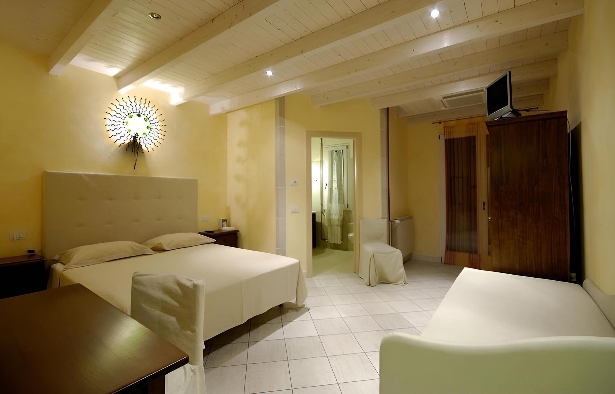 Superior Double Room, Balcony, Sea View