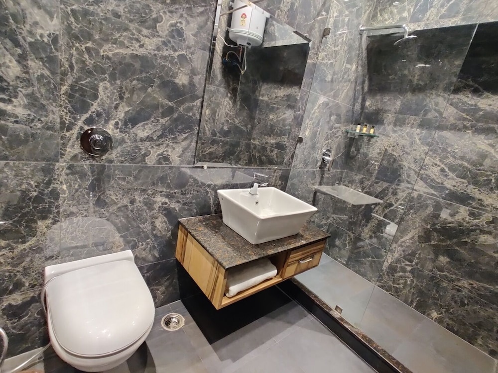Executive Triple Room - Photo 3
