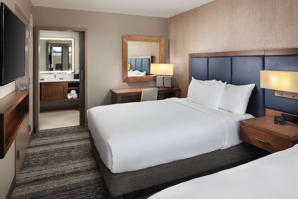 Suite, 3 Bedrooms