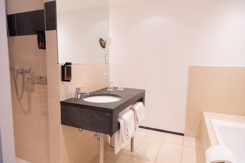 Superior Double or Twin Room, River View