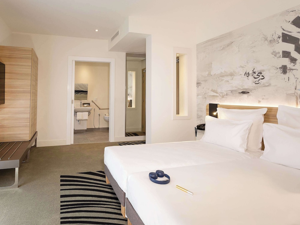 Classic Room, 2 Twin Beds - Photo 1