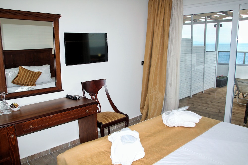 Deluxe Double Room (Starlight)