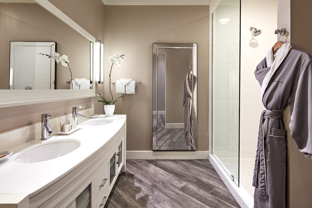 Room (Lodge Deluxe) - Photo 4