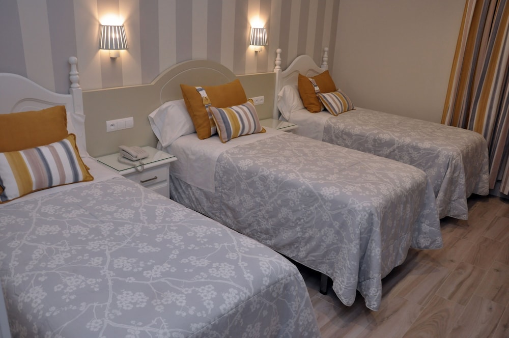 Triple Room - Photo 3