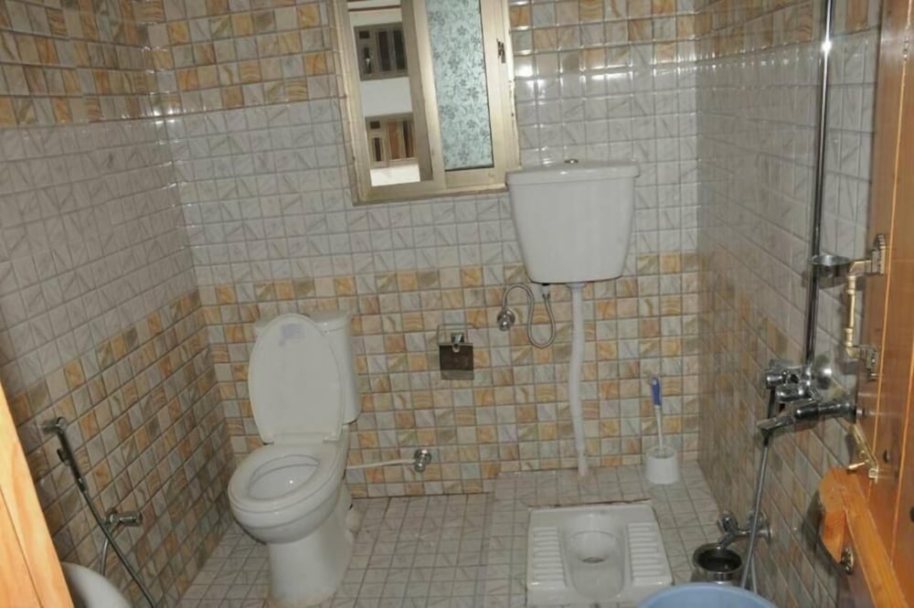 Deluxe Double Room - Photo 10
