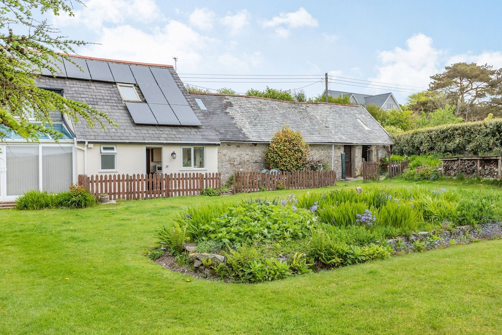 Cottage photo 2