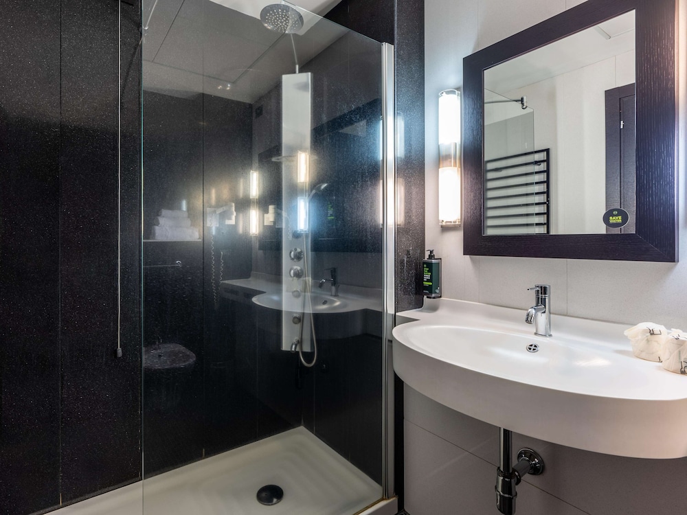 Junior Suite - Photo 8