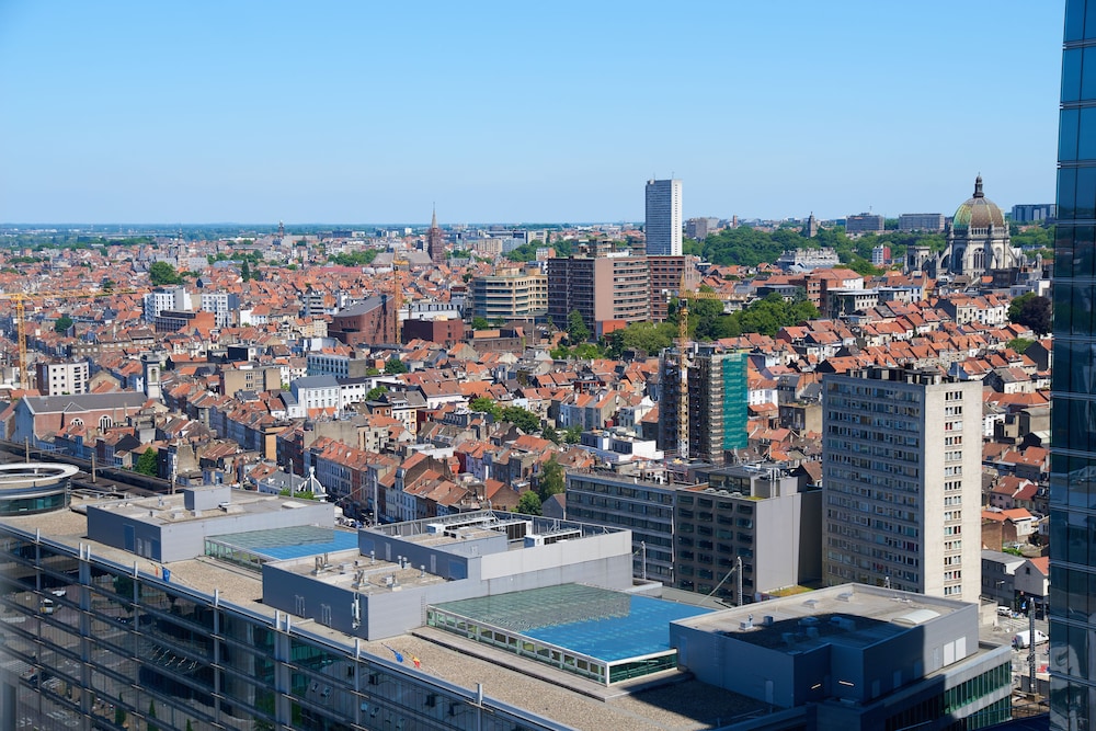 Double Room, 1 Queen Bed, City View
