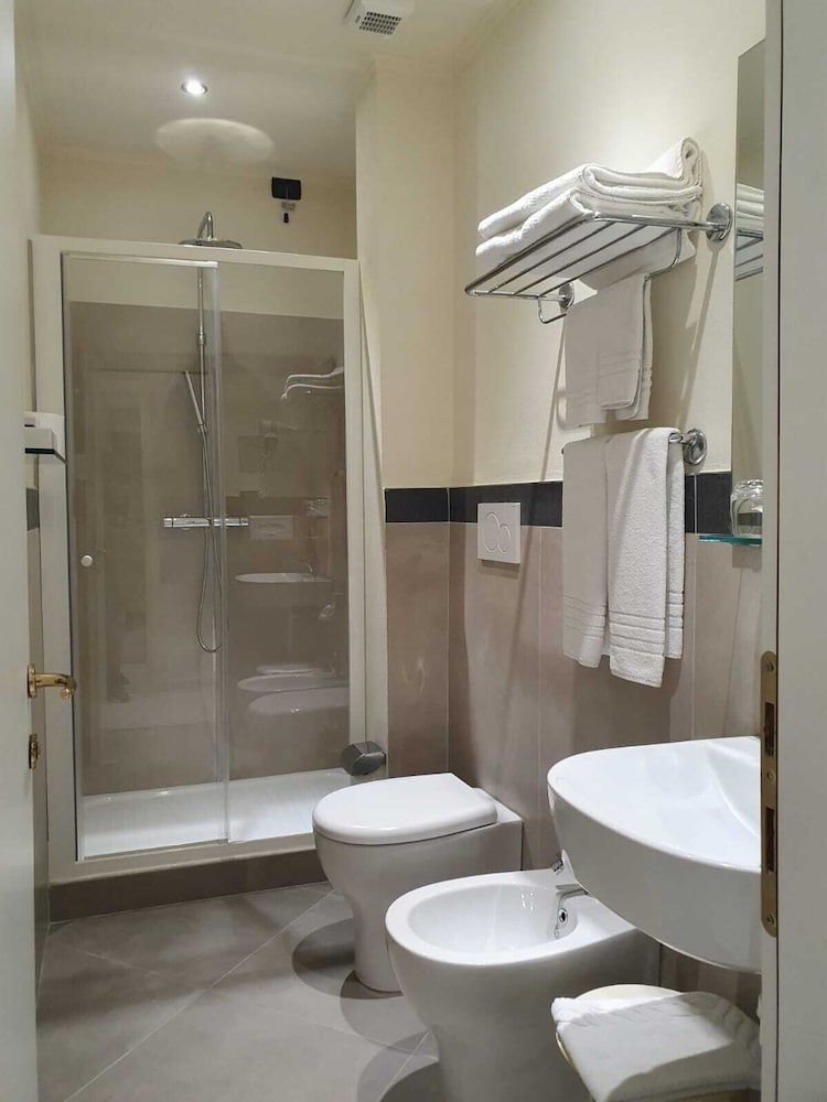 Double Room, Balcony - Photo 2