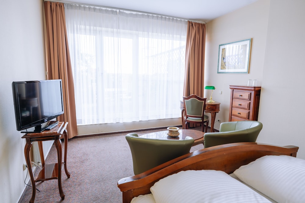 Panoramic Room, Lanai, City View photo 2
