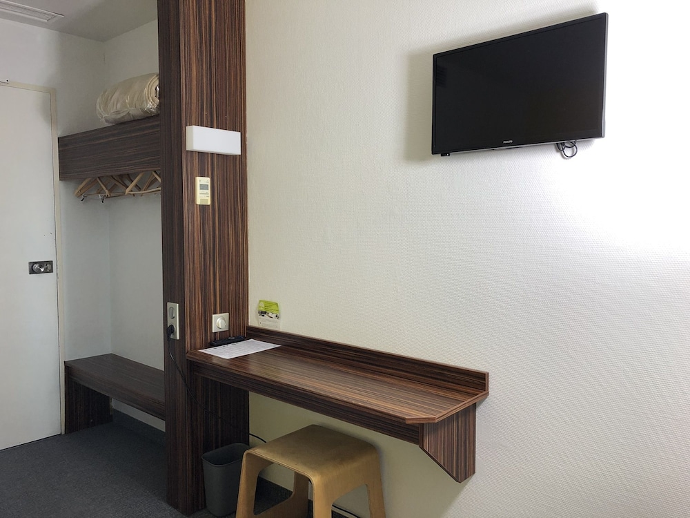 Double Room - Photo 12