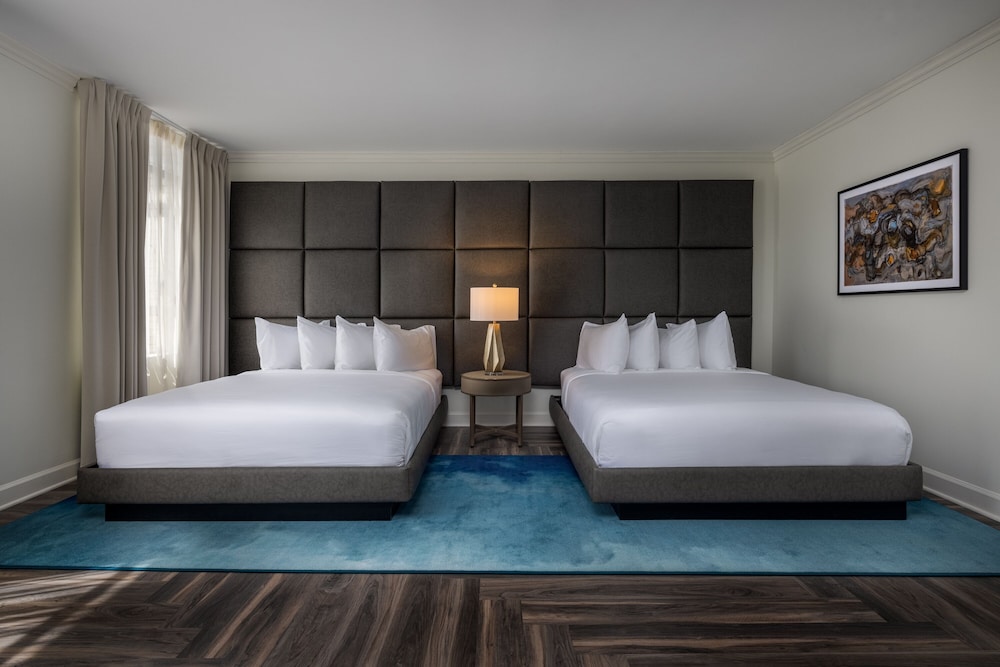 Deluxe Room, 2 Queen Beds photo 1
