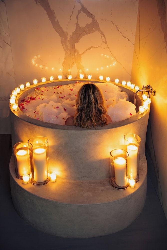 The Prestige Coast Suite photo 3