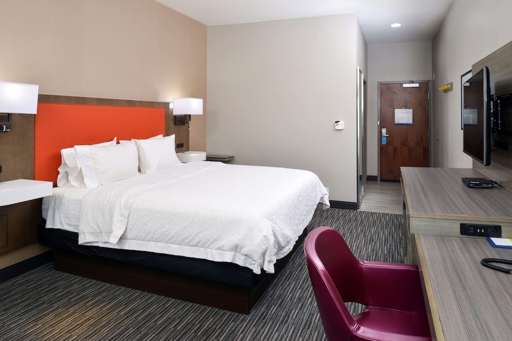 One king bed ns photo 3