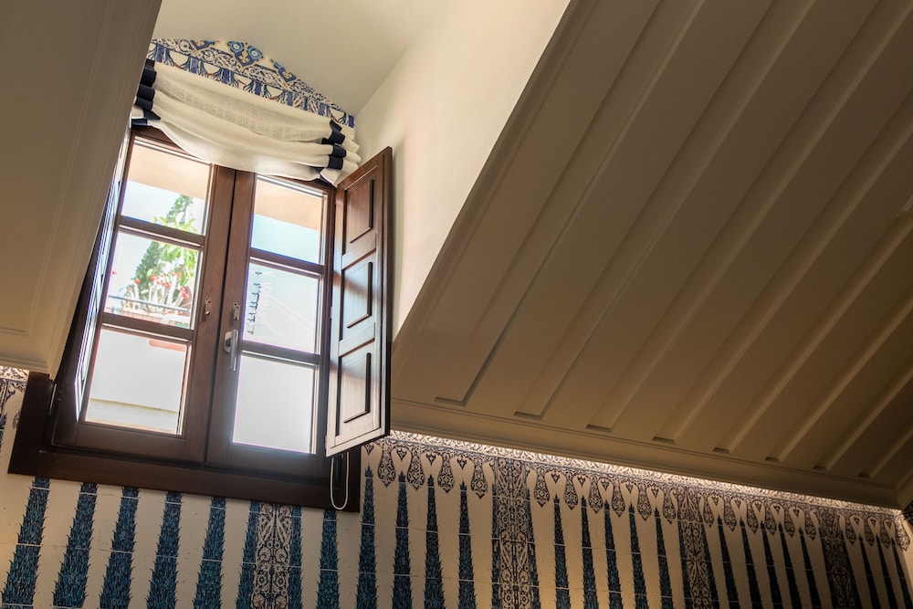 Junior Suite - Photo 23