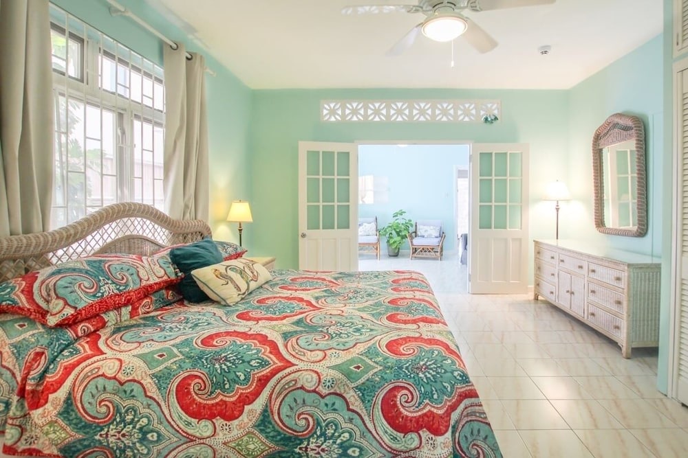 House, 4 Bedrooms photo 1