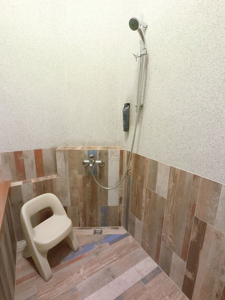 Romantic Suite, 1 Bedroom, Bathtub, City View photo 3