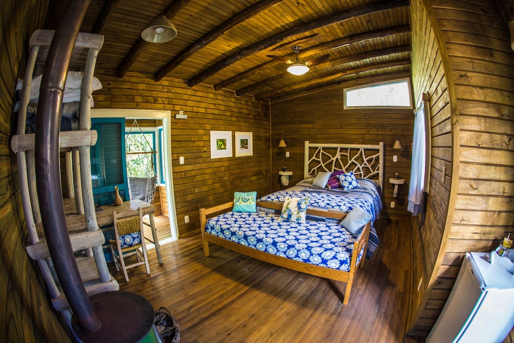 Standard Cabin photo 2