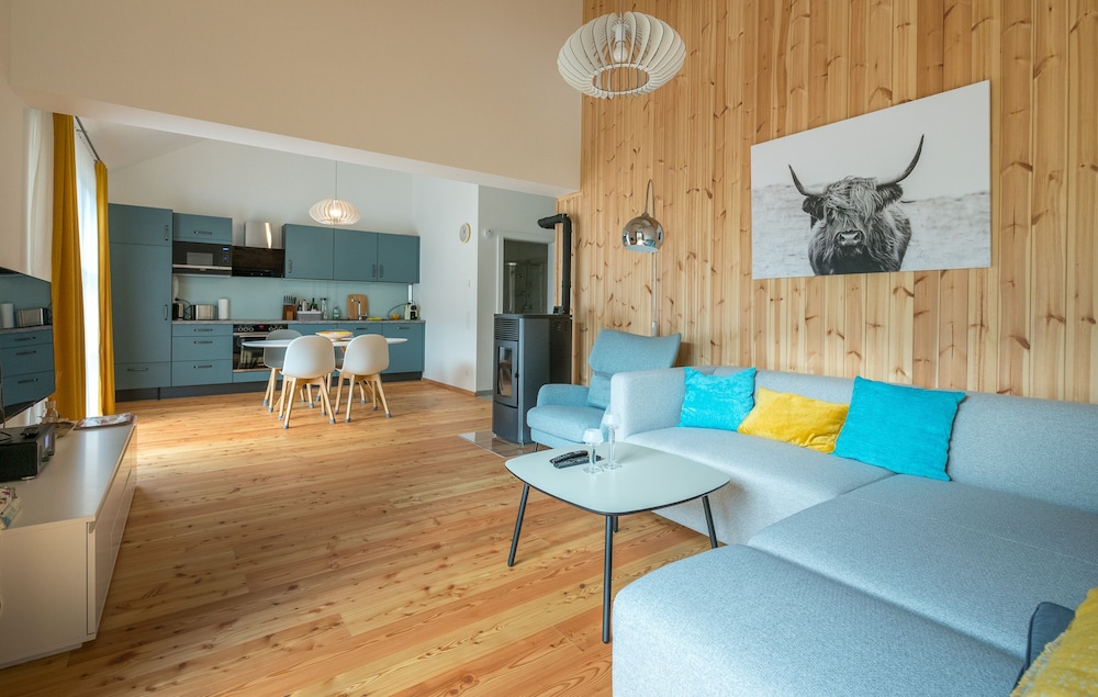 Suite (incl. 138 Euro Cleaning Fee) photo 2