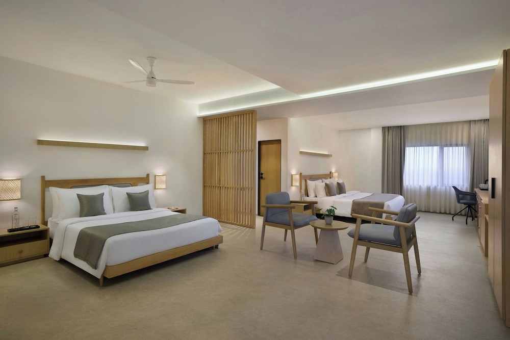 Suite (View)