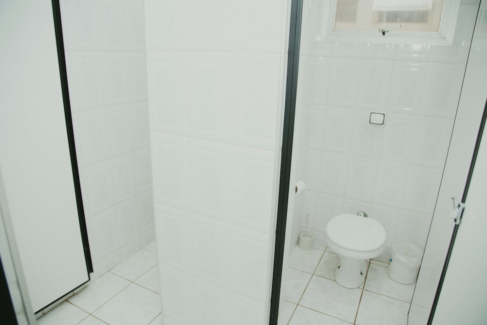 Economy Room - Photo 4