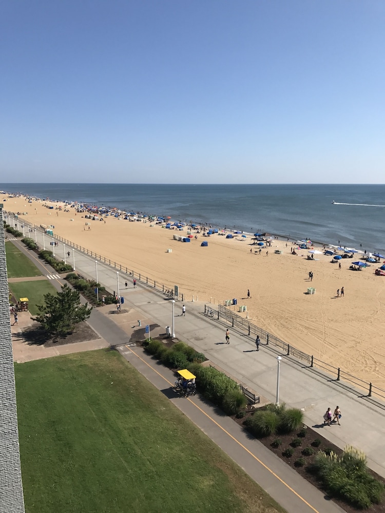 Deluxe Suite, 1 Bedroom, Ocean View, Oceanfront - Photo 16