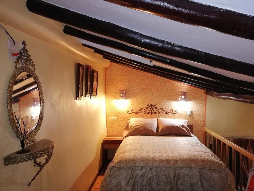 Deluxe Room, 1 Double Bed photo 3