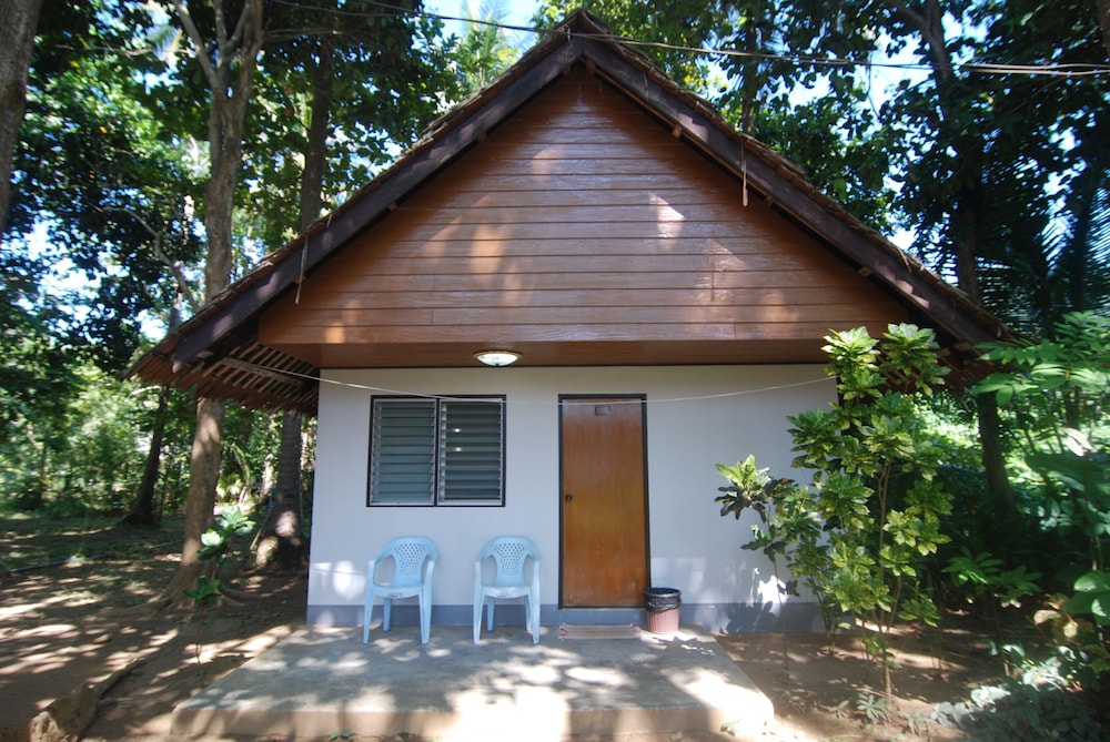 Bungalow, 1 Double Bed (Fan Only) photo 3