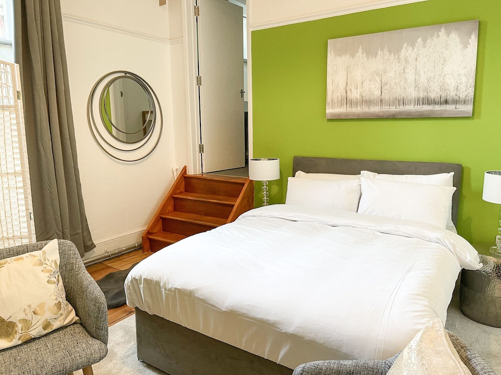 Standard Room (7)