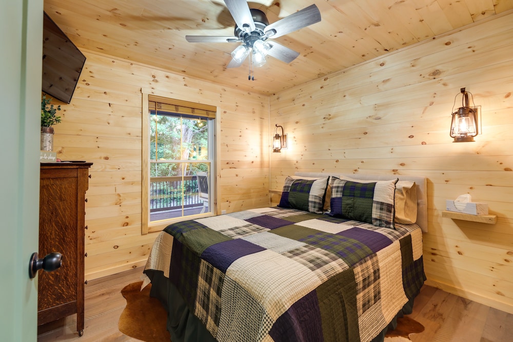 House (2 Bedrooms) photo 2