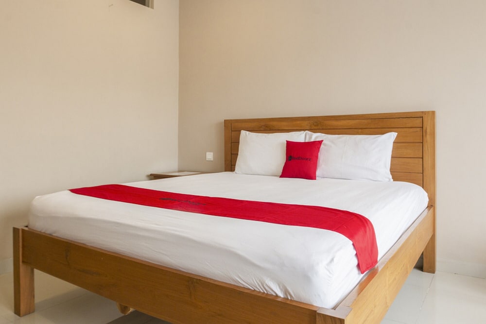 Double Room (Reddoorz)