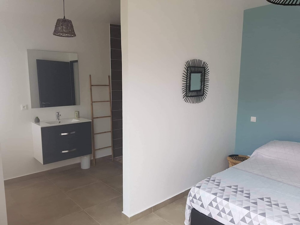 Comfort Double Room (Margouillat) photo 2
